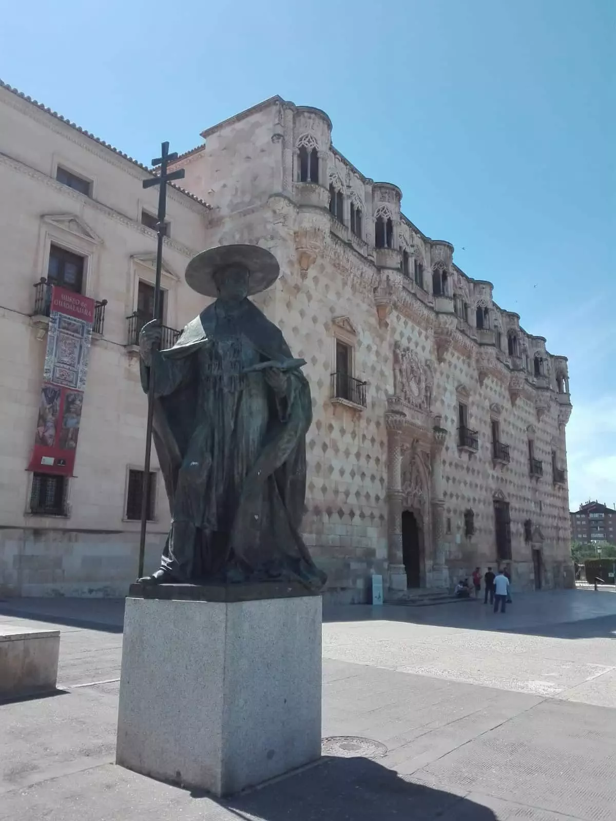 visita guiada guadalajara palacio del infantado